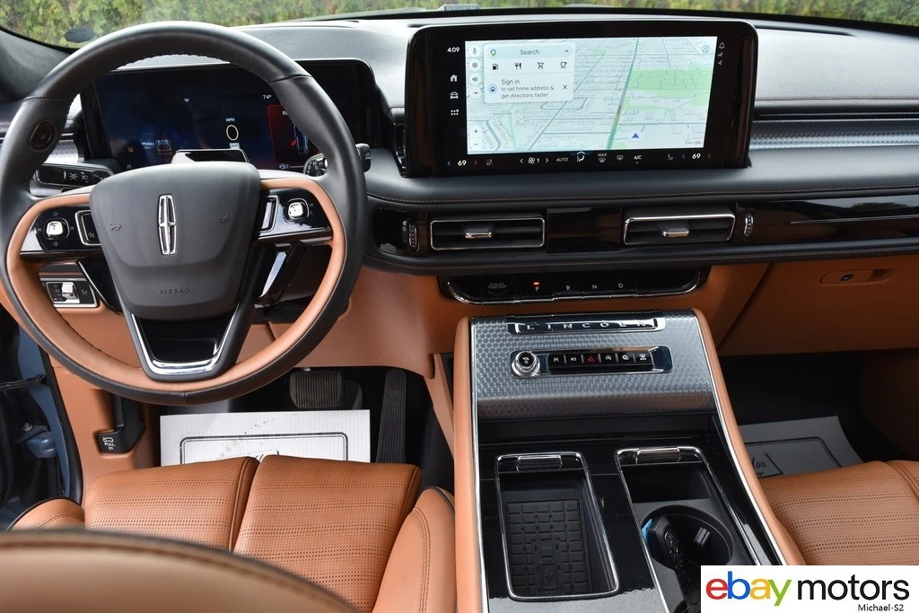 2025 Lincoln Aviator 2nd Gen - Image 15 of 21