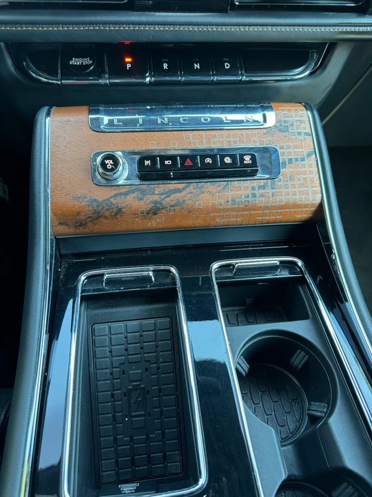 2025 Lincoln Aviator 2nd Gen - Image 18 of 21