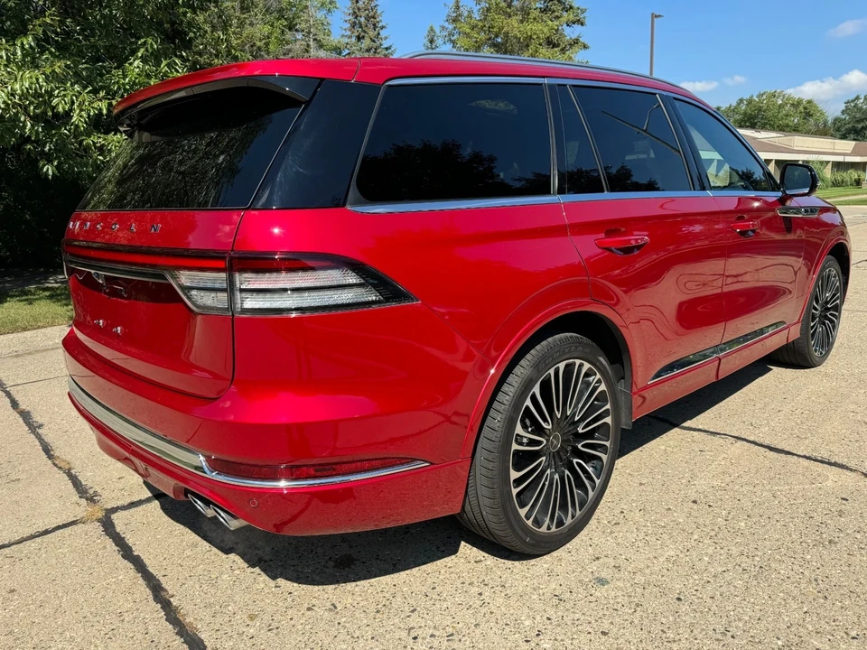 2025 Lincoln Aviator 2nd Gen - Image 4 of 21