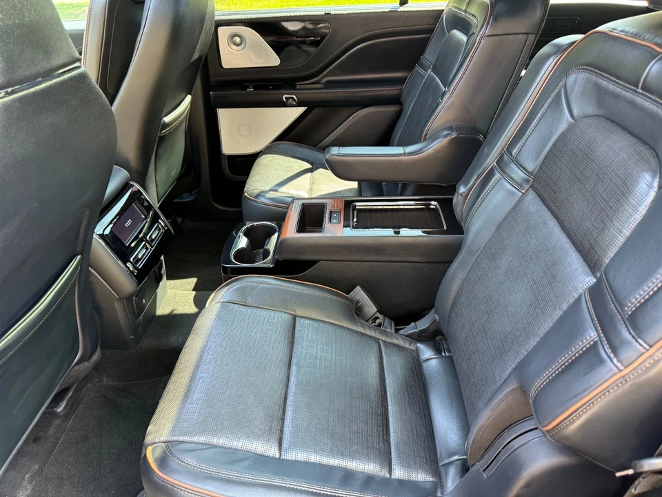 2025 Lincoln Aviator 2nd Gen - Image 11 of 21