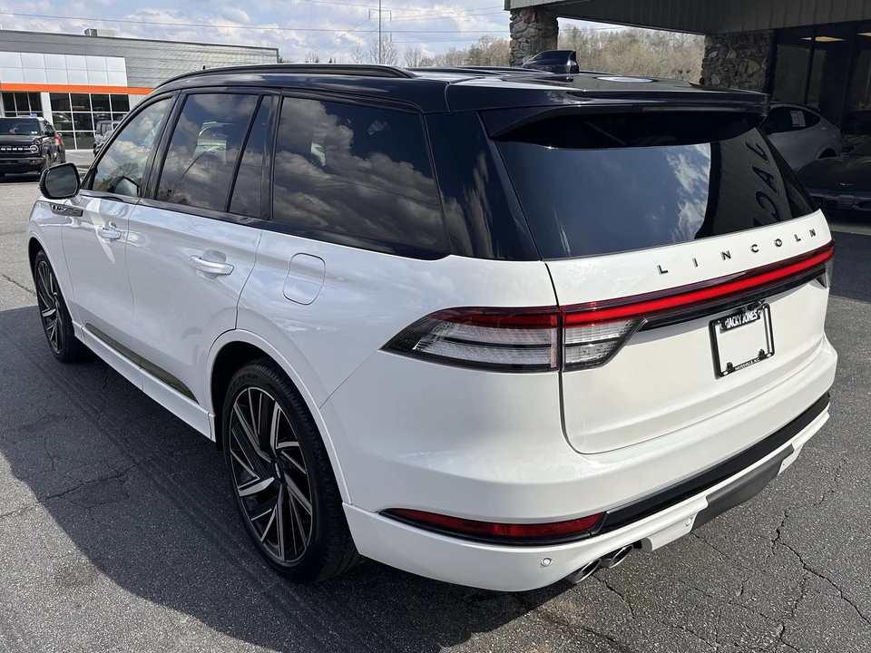 2025 Lincoln Aviator 2nd Gen - Image 8 of 21