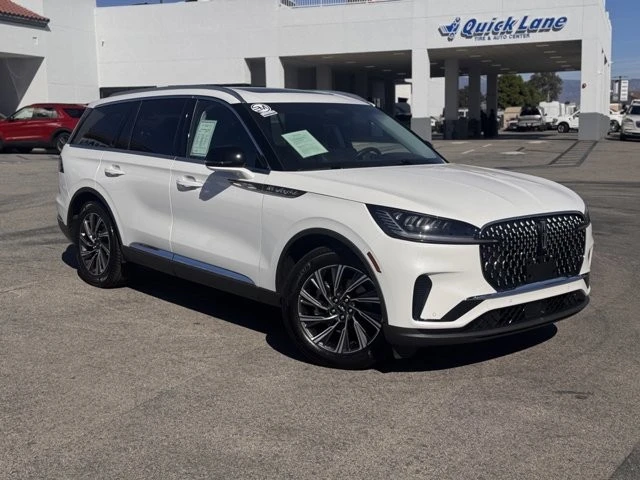 2025 Lincoln Aviator 2nd Gen - Image 2 of 12