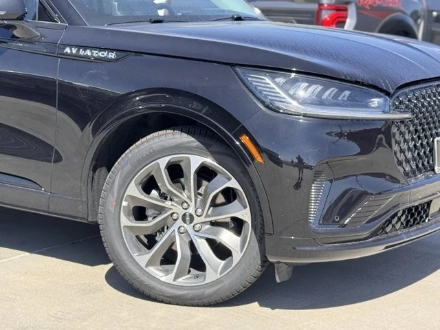 2025 Lincoln Aviator 2nd Gen - Image 4 of 12