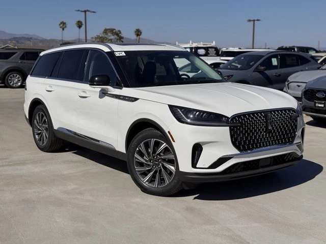 2025 Lincoln Aviator 2nd Gen - Image 2 of 12