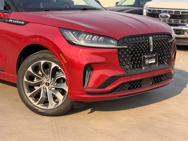 2025 Lincoln Aviator 2nd Gen - Image 3 of 12