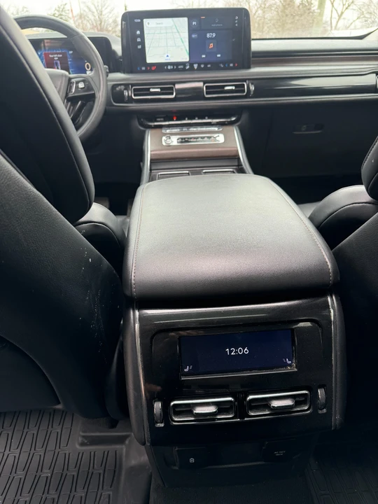 2025 Lincoln Aviator 2nd Gen - Image 18 of 21