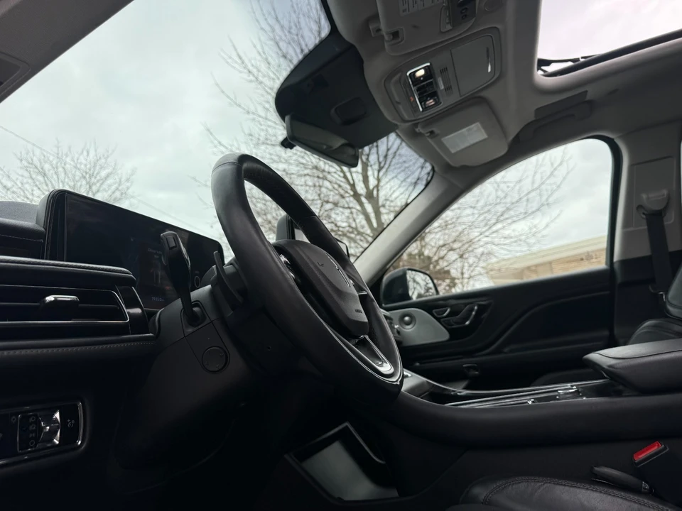 2025 Lincoln Aviator 2nd Gen - Image 12 of 21