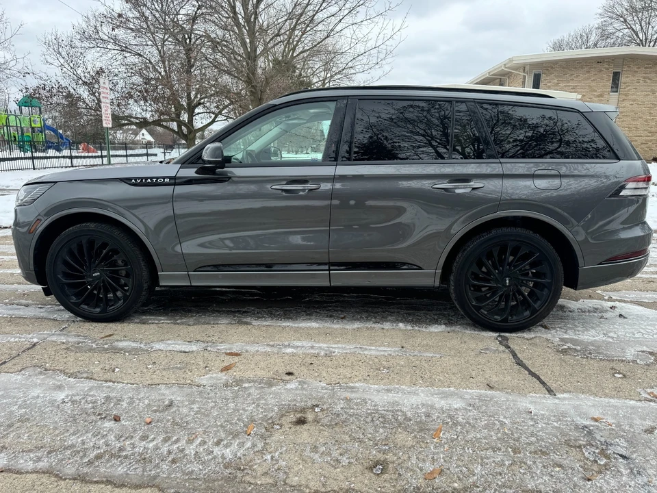 2025 Lincoln Aviator 2nd Gen - Image 7 of 21