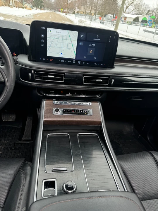 2025 Lincoln Aviator 2nd Gen - Image 20 of 21