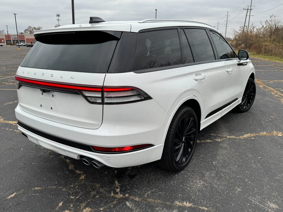2025 Lincoln Aviator 2nd Gen - Image 8 of 21