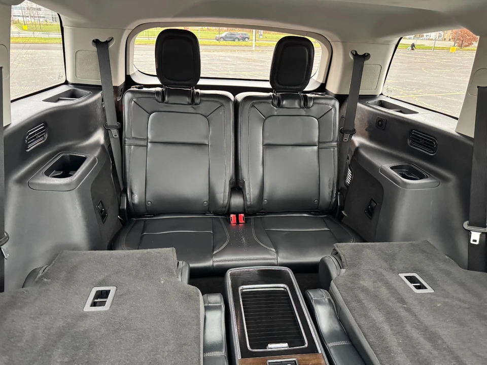 2025 Lincoln Aviator 2nd Gen - Image 10 of 21
