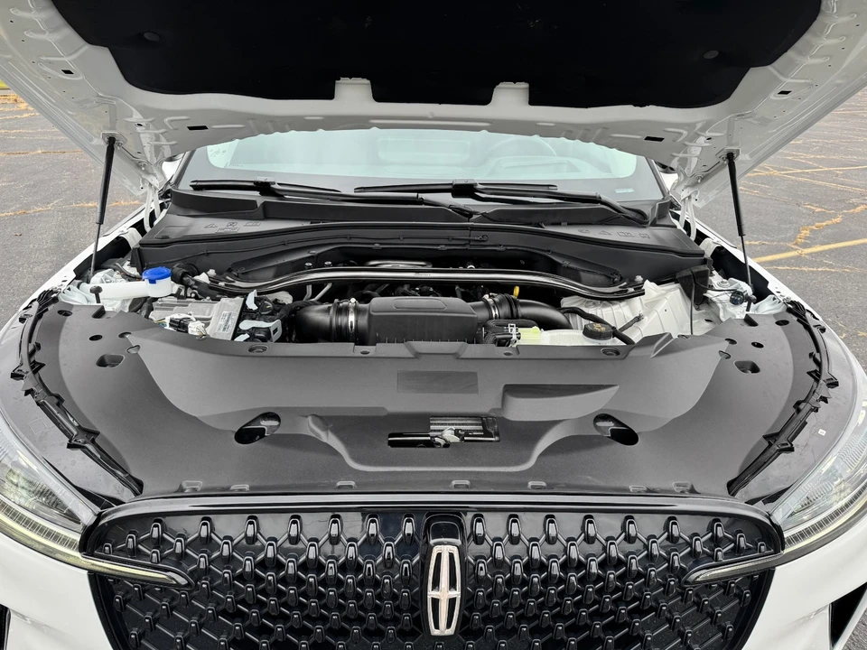 2025 Lincoln Aviator 2nd Gen - Image 9 of 21