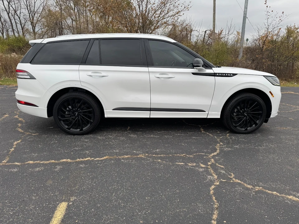 2025 Lincoln Aviator 2nd Gen - Image 5 of 21