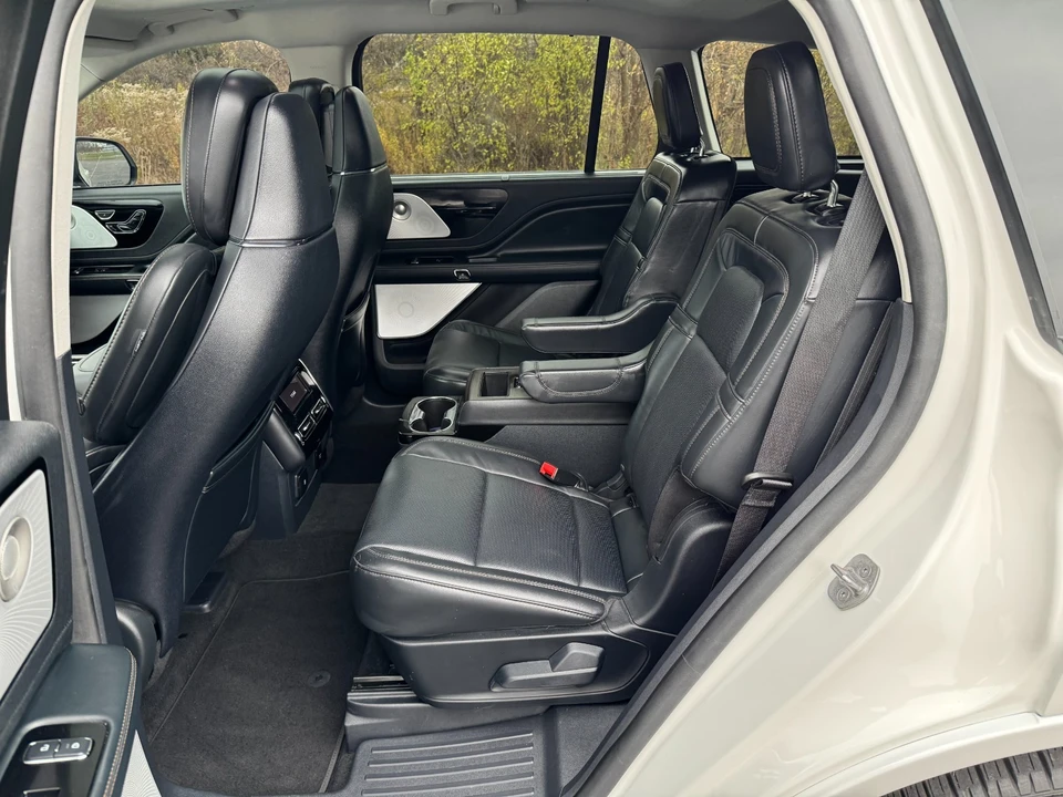 2025 Lincoln Aviator 2nd Gen - Image 11 of 21
