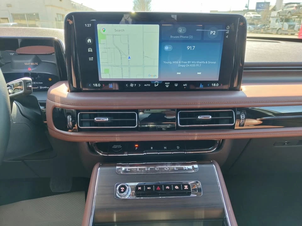 2025 Lincoln Aviator 2nd Gen - Image 14 of 16