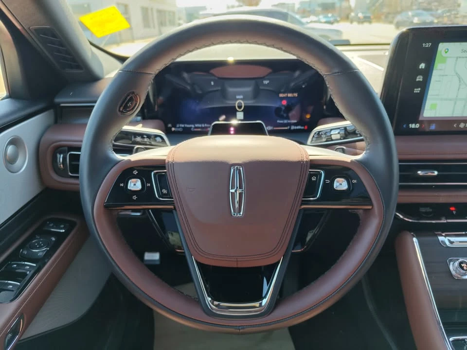 2025 Lincoln Aviator 2nd Gen - Image 13 of 16