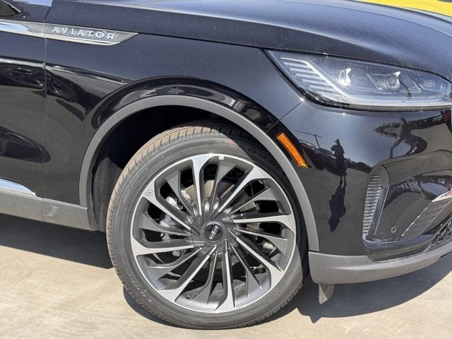 2025 Lincoln Aviator 2nd Gen - Image 4 of 12