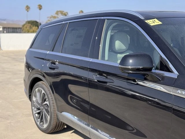 2025 Lincoln Aviator 2nd Gen - Image 5 of 12