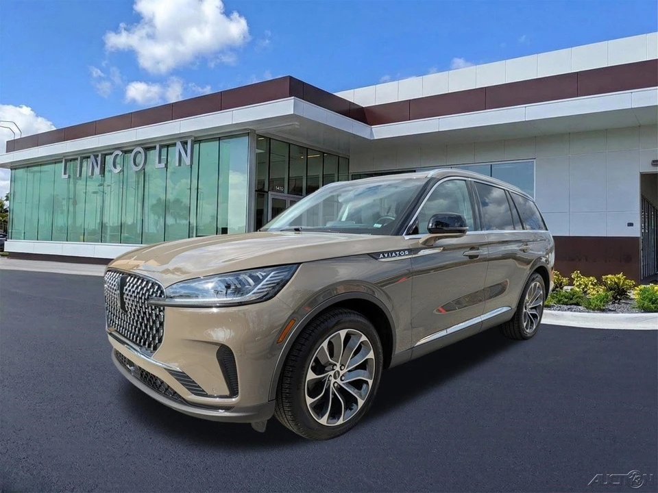 2025 Lincoln Aviator 2nd Gen - Image 7 of 21