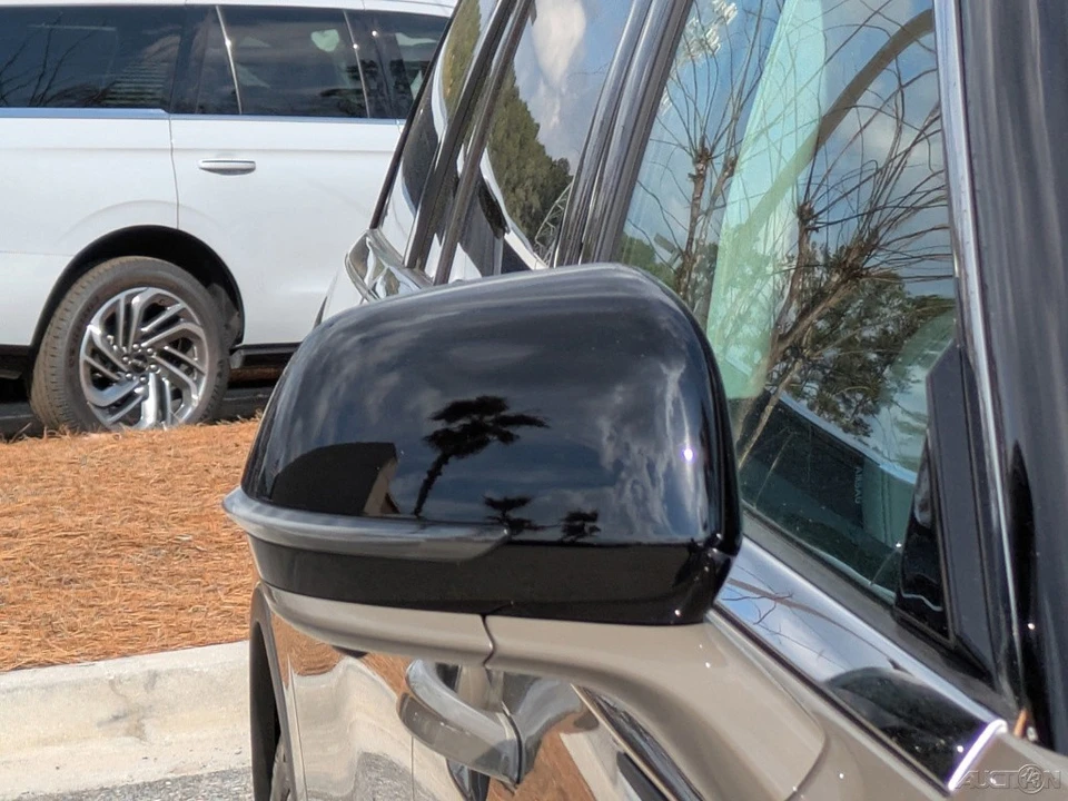 2025 Lincoln Aviator 2nd Gen - Image 9 of 21