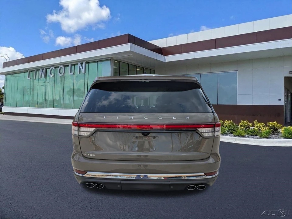 2025 Lincoln Aviator 2nd Gen - Image 5 of 21