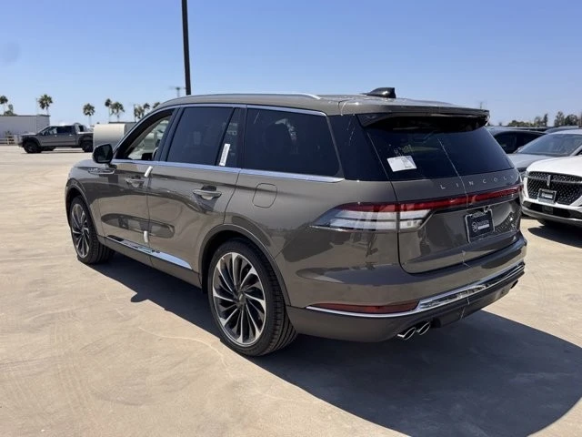 2025 Lincoln Aviator 2nd Gen - Image 10 of 12