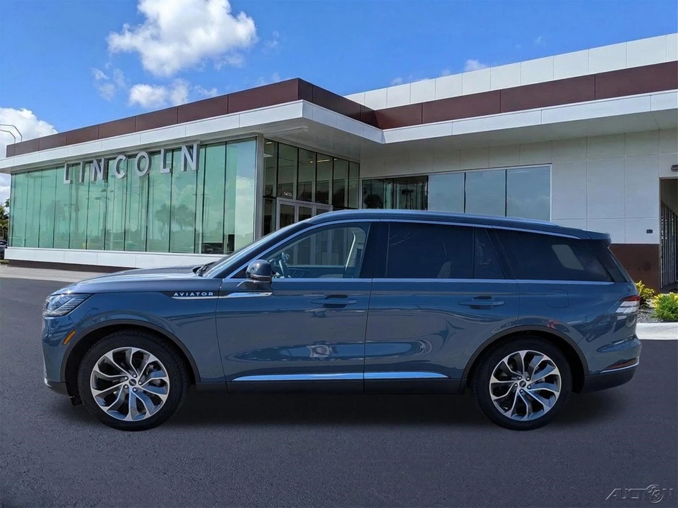 2025 Lincoln Aviator 2nd Gen - Image 7 of 21