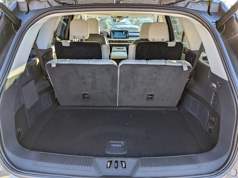 2025 Lincoln Aviator 2nd Gen - Image 15 of 21