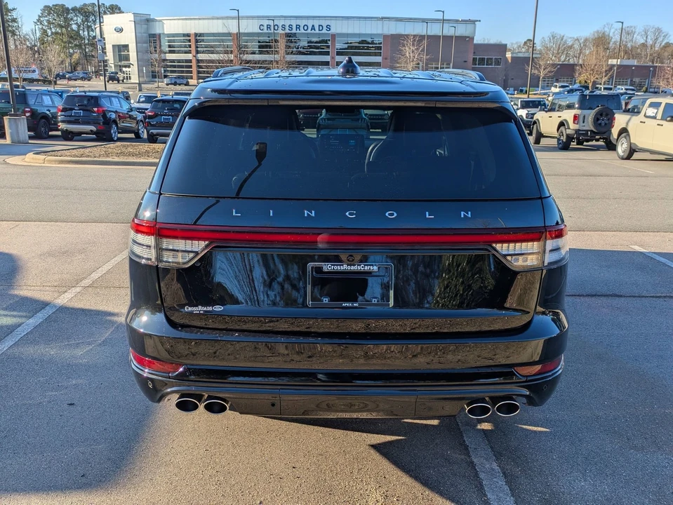 2025 Lincoln Aviator 2nd Gen - Image 5 of 12