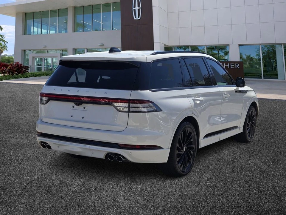 2025 Lincoln Aviator 2nd Gen - Image 7 of 12