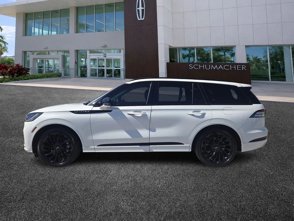 2025 Lincoln Aviator 2nd Gen - Image 4 of 12