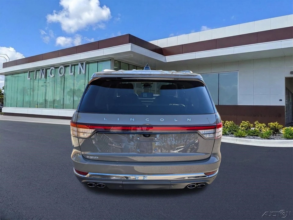 2025 Lincoln Aviator 2nd Gen - Image 5 of 21