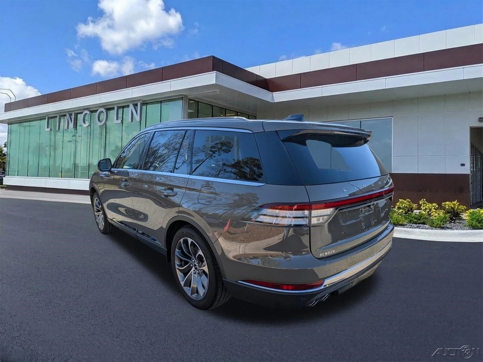 2025 Lincoln Aviator 2nd Gen - Image 6 of 21