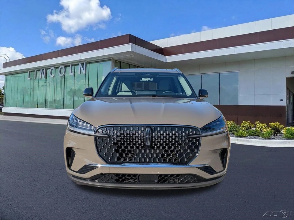 2025 Lincoln Aviator 2nd Gen - Image 9 of 21