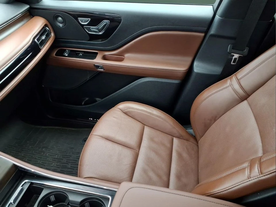 2025 Lincoln Aviator 2nd Gen - Image 23 of 30