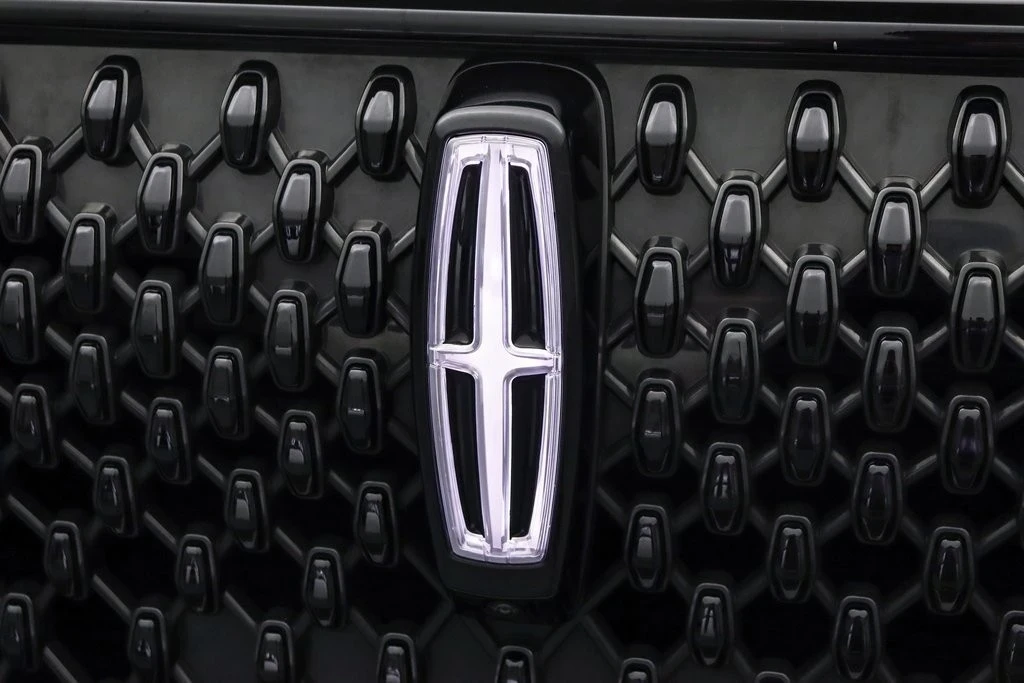2025 Lincoln Aviator 2nd Gen - Image 12 of 21