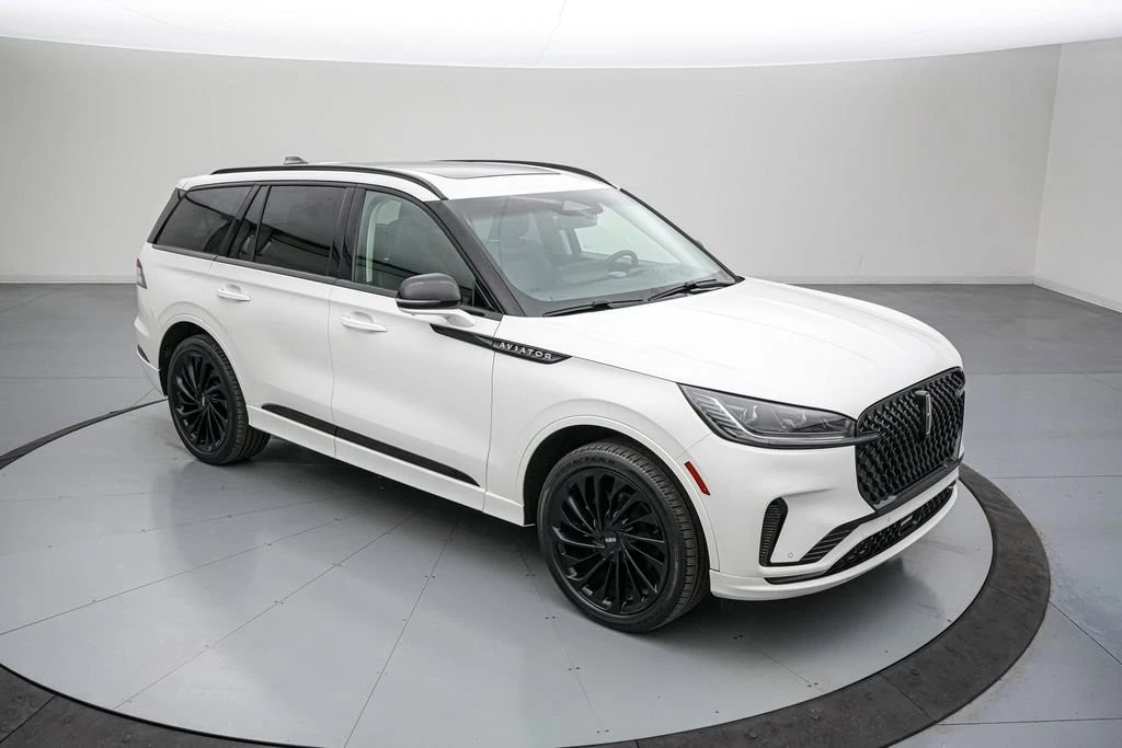 2025 Lincoln Aviator 2nd Gen - Image 2 of 21