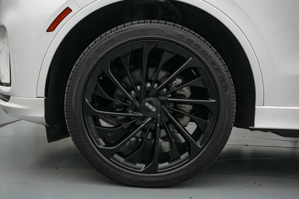 2025 Lincoln Aviator 2nd Gen - Image 11 of 21