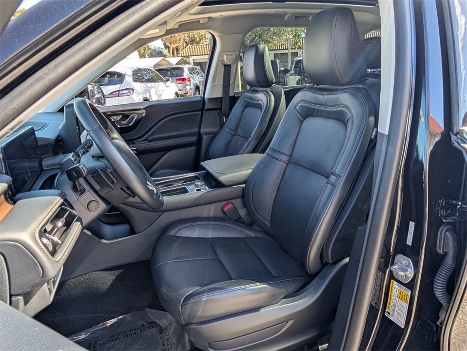 2025 Lincoln Aviator 2nd Gen - Image 11 of 21