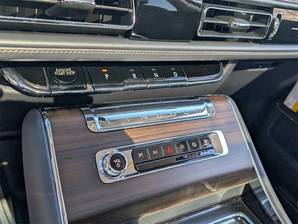 2025 Lincoln Aviator 2nd Gen - Image 21 of 21
