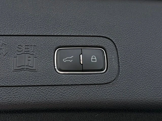 2025 Lincoln Aviator 2nd Gen - Image 12 of 12