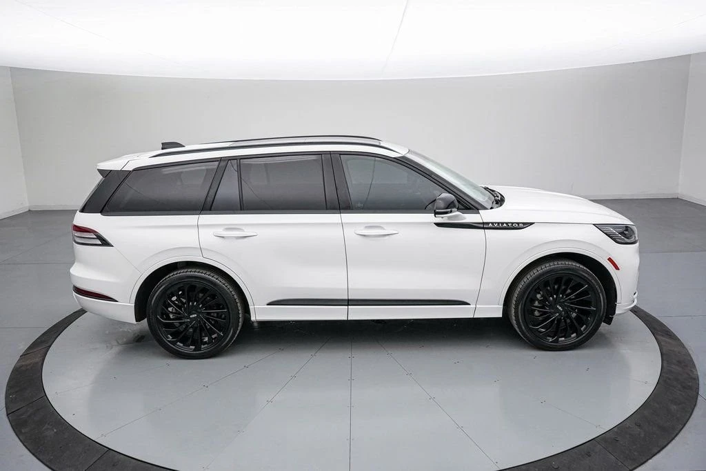2025 Lincoln Aviator 2nd Gen - Image 4 of 21