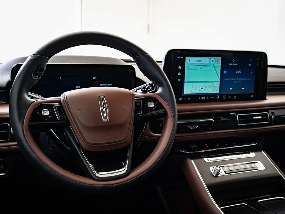 2025 Lincoln Aviator 2nd Gen - Image 4 of 21