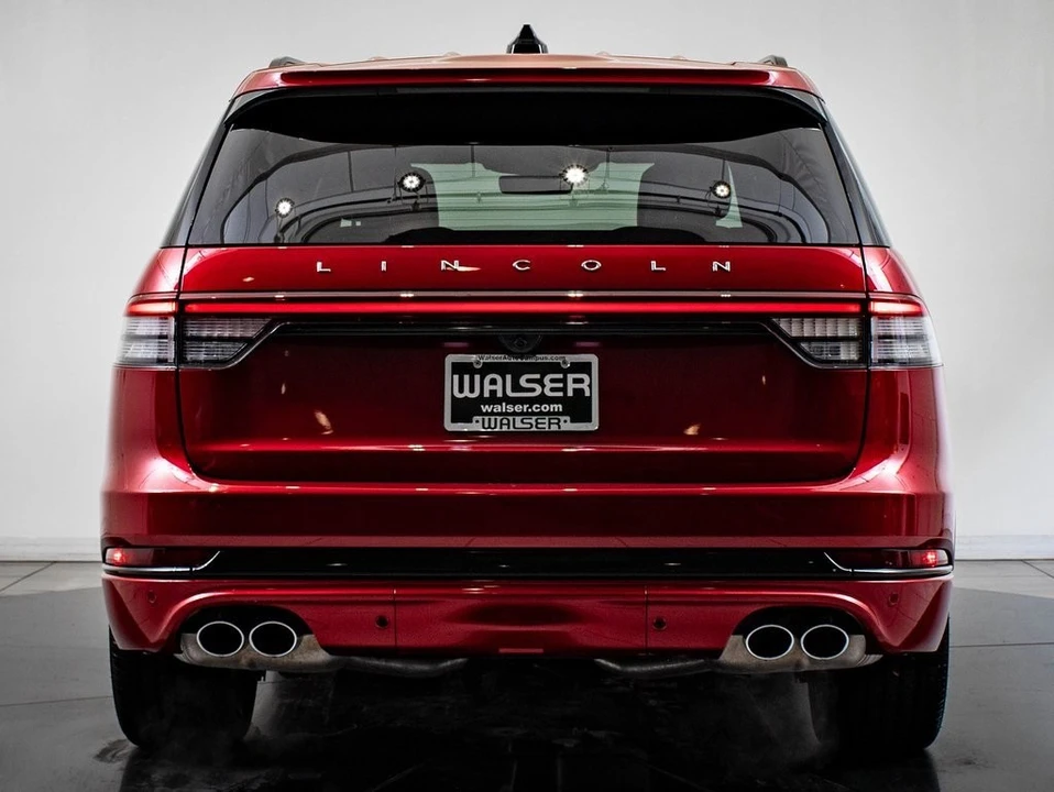 2025 Lincoln Aviator 2nd Gen - Image 10 of 21