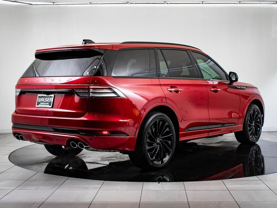 2025 Lincoln Aviator 2nd Gen - Image 7 of 21