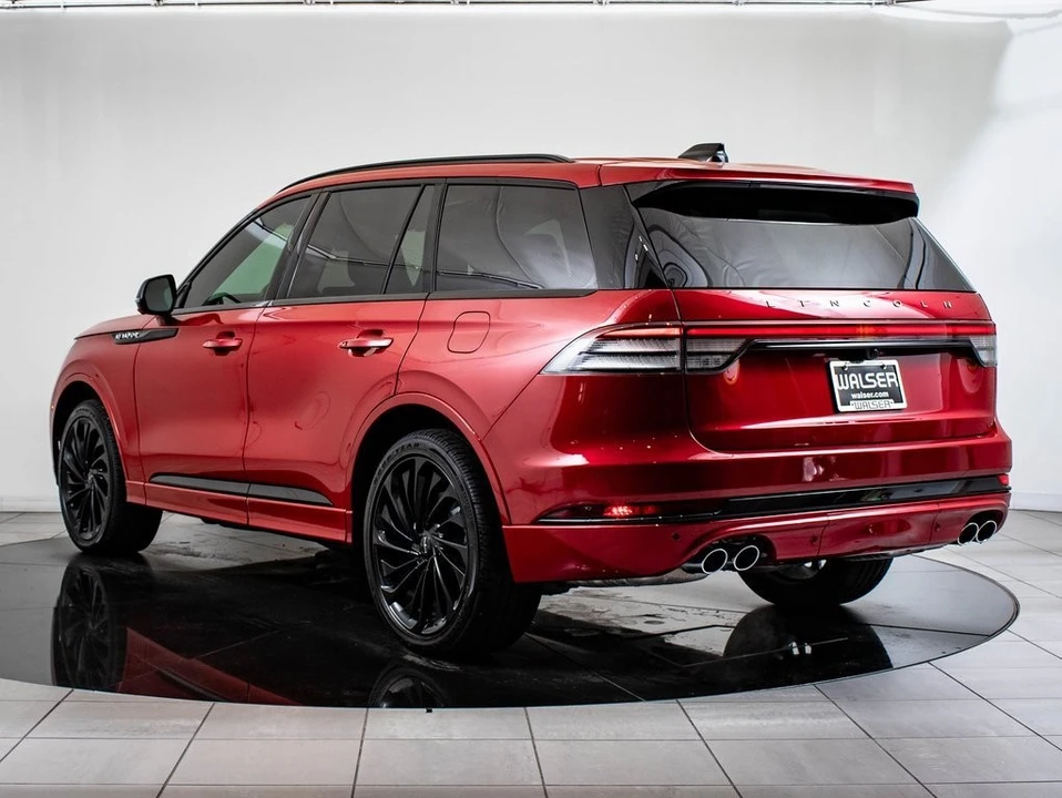 2025 Lincoln Aviator 2nd Gen - Image 11 of 21