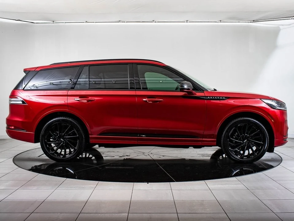 2025 Lincoln Aviator 2nd Gen - Image 6 of 21