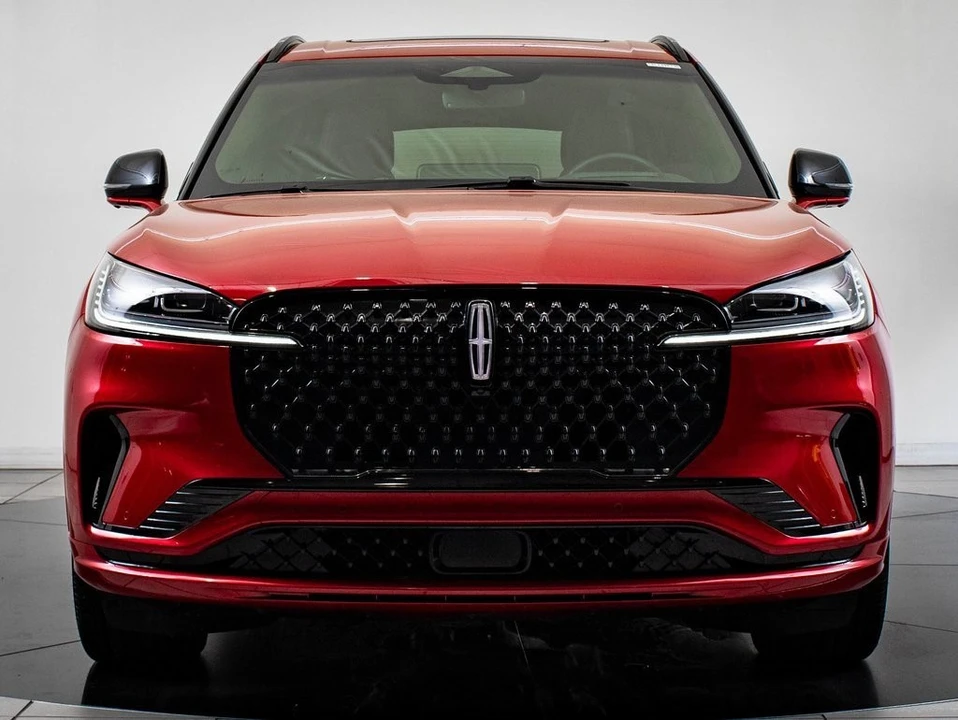 2025 Lincoln Aviator 2nd Gen - Image 2 of 21