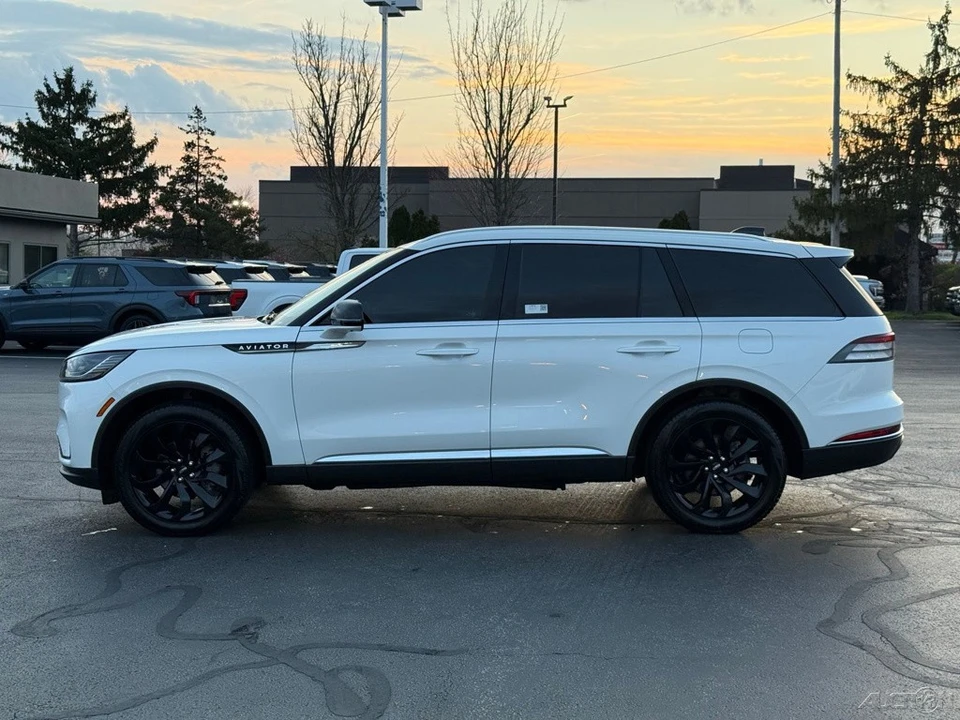 2025 Lincoln Aviator 2nd Gen - Image 6 of 12