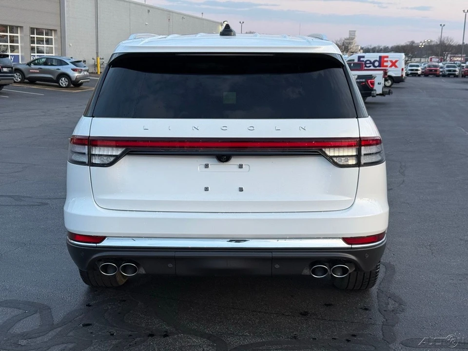 2025 Lincoln Aviator 2nd Gen - Image 4 of 12